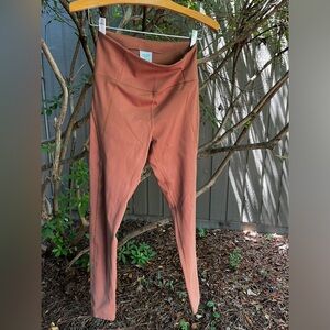 Girlfriend Collective Float legging